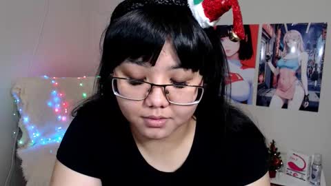 Molly online show from 12/28/24, 03:37