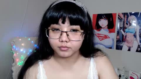 Molly online show from 01/05/25, 03:11