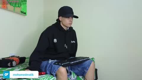 Snapshot of mohamed_malik chatting on 12/04/25, 11:35 mohamed_malik online show from 12/04/25, 11:35