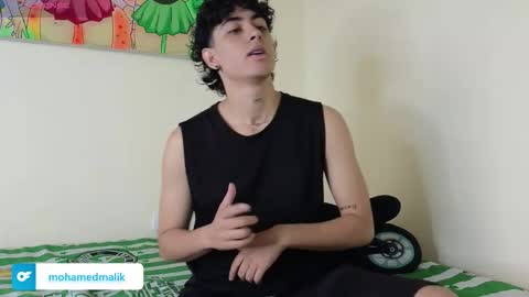 Snapshot of mohamed_malik chatting on 12/05/25, 08:16 mohamed_malik online show from 12/05/25, 08:16