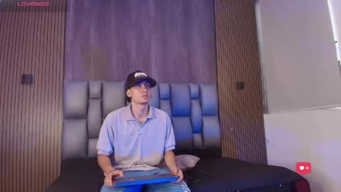 Snapshot of mohamed_malik chatting on 05/05/26, 12:35 mohamed_malik online show from 05/05/26, 12:35