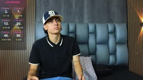 Snapshot of mohamed_malik chatting on 06/03/26, 02:33 mohamed_malik online show from 06/03/26, 02:33