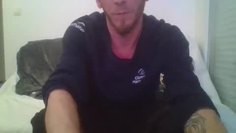 Snapshot of mohican69hot chatting on 03/12/25, 06:22 mohican69hot online show from 03/12/25, 06:22