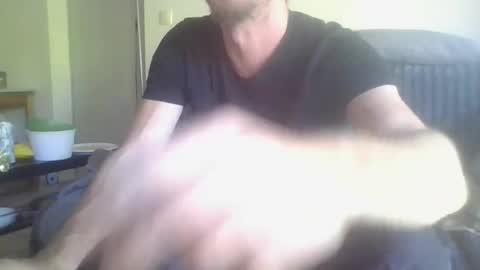 Snapshot of mohican69hot chatting on 11/03/25, 01:34 mohican69hot online show from 11/03/25, 01:34