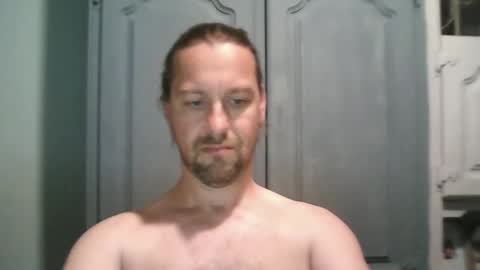 Julien online show from 05/30/26, 02:03