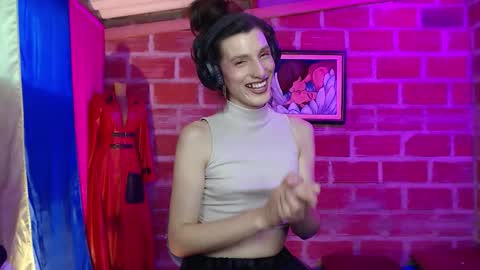 moira_hot online show from 09/25/25, 10:35