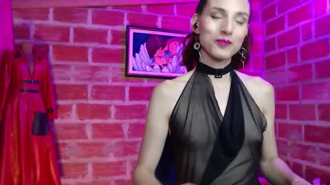 moira_hot online show from 10/04/25, 12:52
