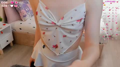 Laura online show from 02/14/25, 08:10