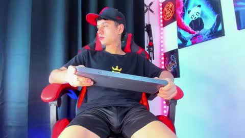 moises_23cm online show from 12/06/24, 04:25