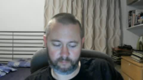 Snapshot of moistfalafel chatting on 06/17/26, 11:05 Jode online show from 06/17/26, 11:05