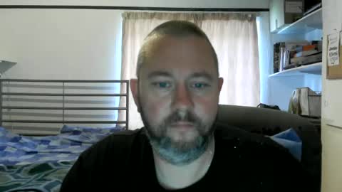 Snapshot of moistfalafel chatting on 06/18/26, 03:49 Jode online show from 06/18/26, 03:49