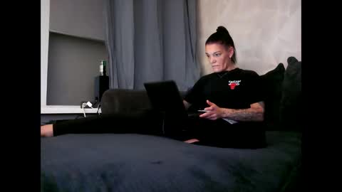 KinkyCoupleNL online show from 09/24/25, 07:17