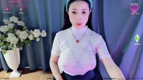 Snapshot of moli666 chatting on 02/20/25, 12:08 Alice online show from 02/20/25, 12:08