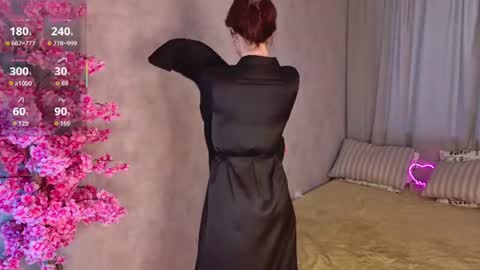 Mary online show from 06/10/26, 08:24
