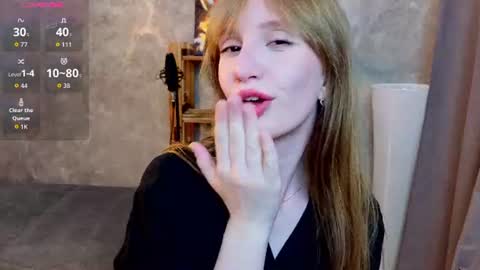 Snapshot of moliacenamere chatting on 06/10/26, 06:18 Hello im May online show from 06/10/26, 06:18