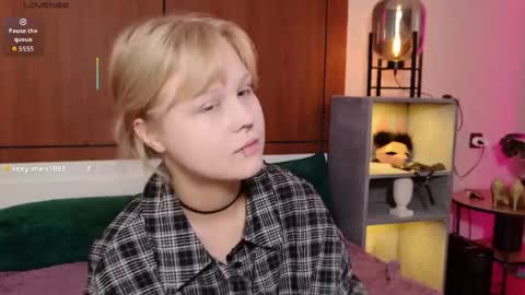 Snapshot of moliqin chatting on 05/31/26, 07:26 moliqin online show from 05/31/26, 07:26