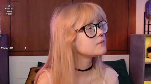 Snapshot of moliqin chatting on 06/04/26, 07:58 moliqin online show from 06/04/26, 07:58