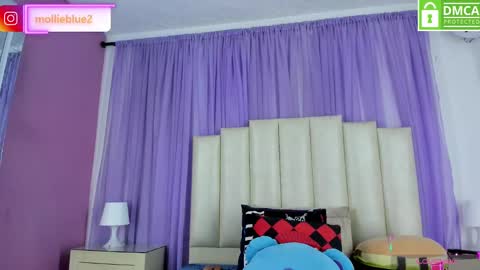 Hey Guys  Im Mollie online show from 12/15/24, 01:00