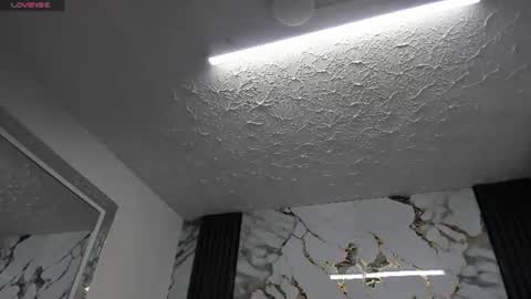 Hey Guys  Im Mollie online show from 06/28/26, 12:00