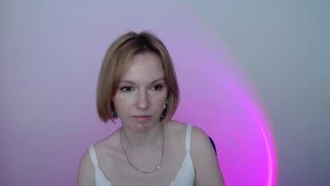 mollilove online show from 05/22/26, 07:48