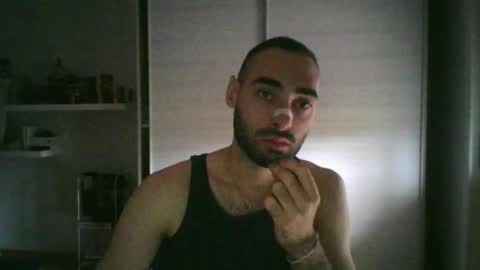 Snapshot of mollo20 chatting on 10/17/25, 11:46 mollo20 online show from 10/17/25, 11:46