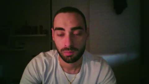 Snapshot of mollo20 chatting on 11/01/25, 03:58 mollo20 online show from 11/01/25, 03:58