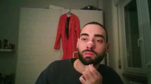 Snapshot of mollo20 chatting on 11/24/25, 05:34 mollo20 online show from 11/24/25, 05:34