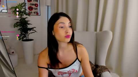 molly_anderson_ online show from 10/29/25, 08:16