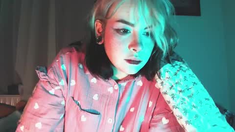 Molly Crow online show from 12/29/24, 10:47