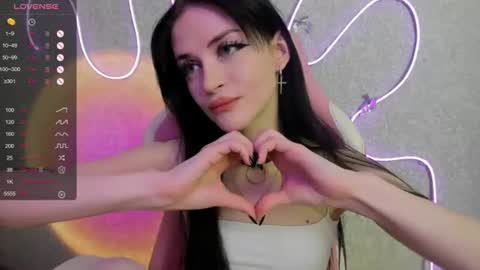 Molly - online show from 07/07/26, 03:42