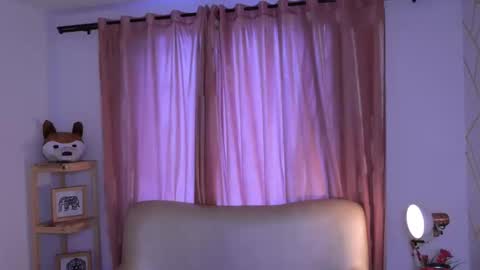 Snapshot of molly_marmalade_ chatting on 09/18/25, 05:26 MOLLY online show from 09/18/25, 05:26