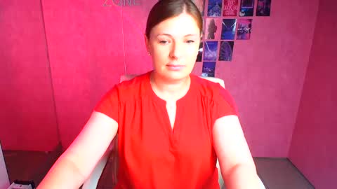 Molly online show from 06/19/26, 06:12