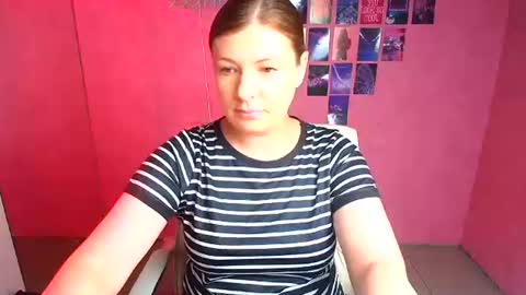 Molly online show from 06/25/26, 11:15