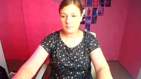 Molly online show from 07/06/26, 11:40