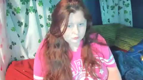 molly_moons online show from 06/29/26, 09:59