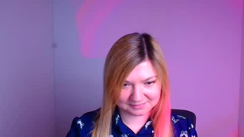 Molly online show from 02/07/25, 12:39