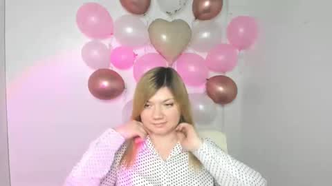 Molly online show from 02/20/25, 05:07