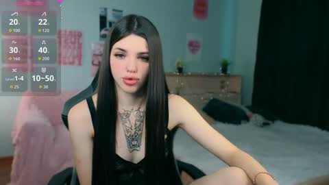 Molly online show from 07/14/26, 03:55