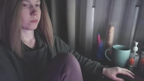 I have new photos come and see with love Molly online show from 01/20/25, 01:39