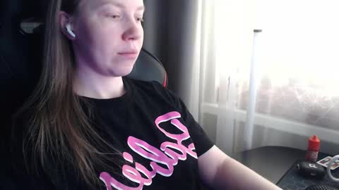 I have new photos come and see with love Molly online show from 02/18/26, 07:37