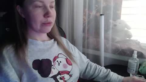 I have new photos come and see with love Molly online show from 03/02/26, 09:05