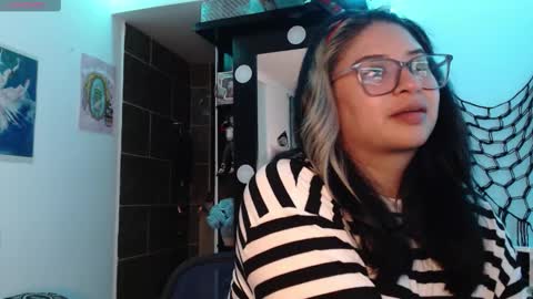 Molly online show from 10/01/25, 07:03