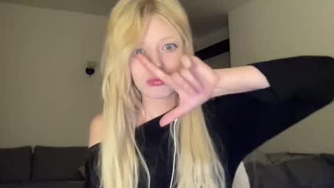 Goddess Katherine online show from 10/04/25, 07:34