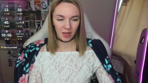 Molly online show from 10/16/25, 01:17