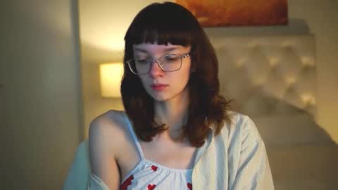 mollyjiggles online show from 09/14/25, 08:02