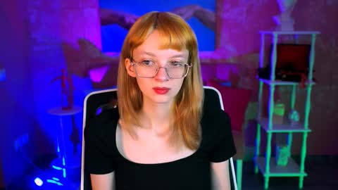 mollyjiggles online show from 10/03/25, 08:22