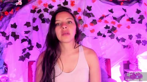 Snapshot of mollylewis18 chatting on 02/03/25, 08:24 New girl Emily Valentina  Michelle online show from 02/03/25, 08:24