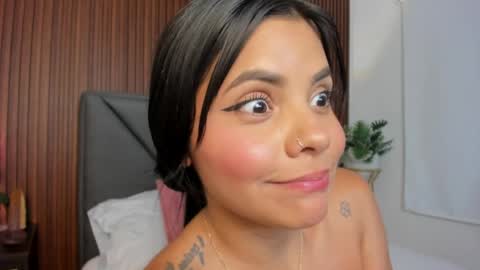 mollylove_ online show from 04/09/26, 07:08