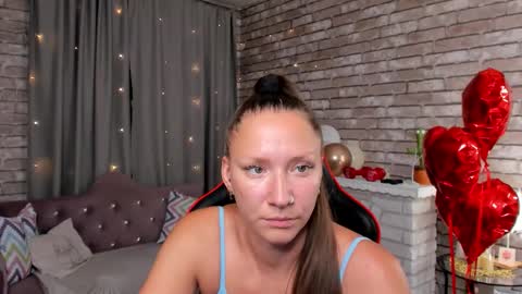 Snapshot of mollynay chatting on 02/27/26, 01:49 hi im Molly heregreat boobs big heart warm pussy online show from 02/27/26, 01:49