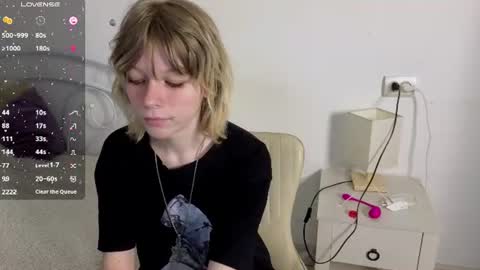 mollysally online show from 06/12/26, 04:11